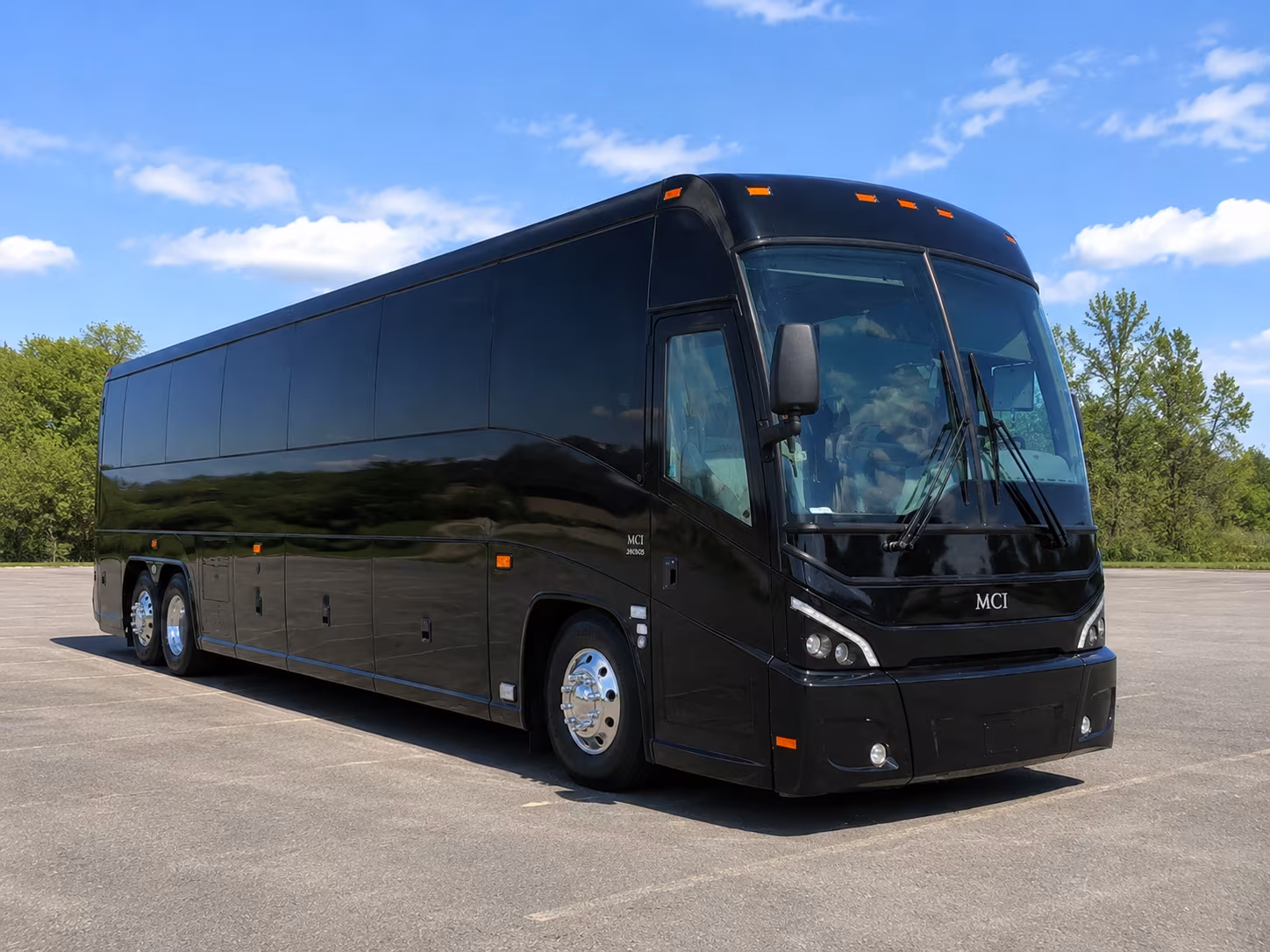 charter a bus to new england air museum for your aviation unit