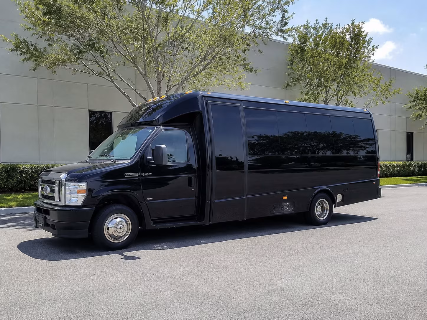 east hartford concert transportation onboard seating