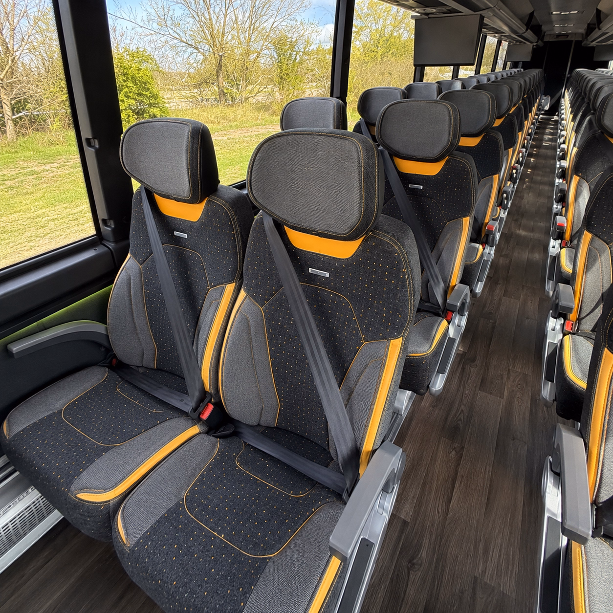 middletown bus rentals