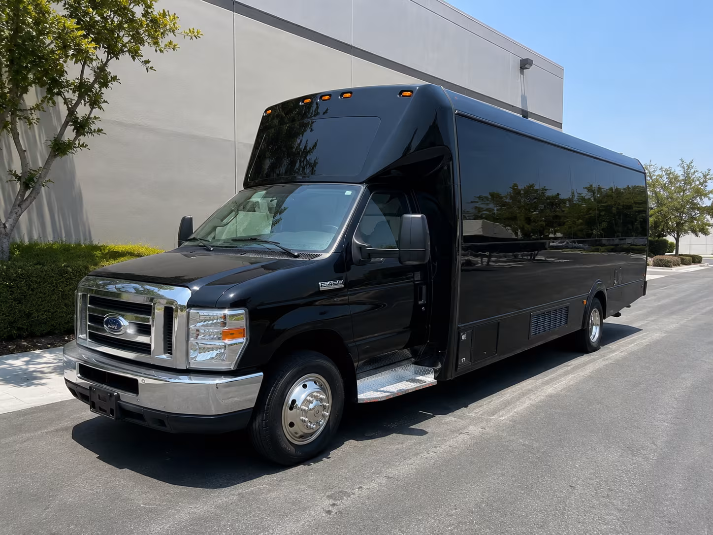 waterbury bus rentals